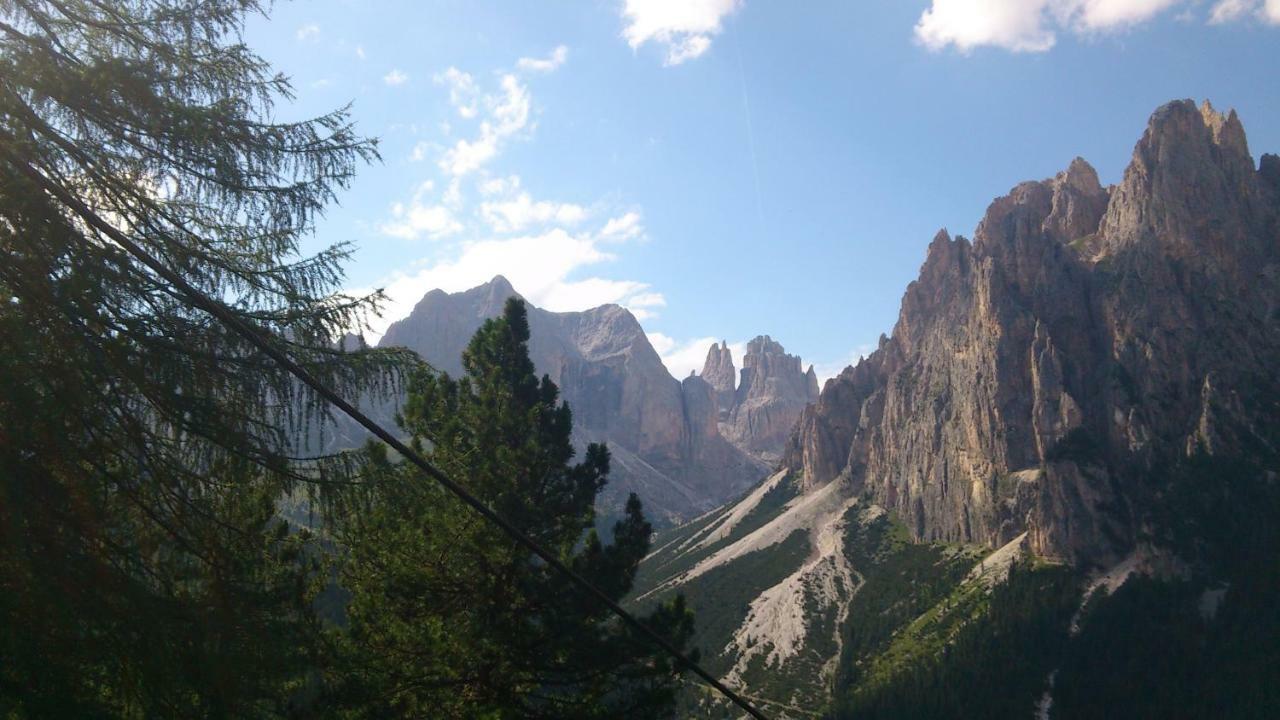 Hotel Europa Pozza di Fassa Eksteriør bilde